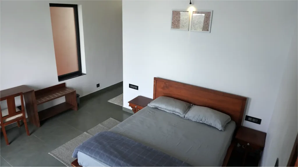 Kattadi-Kuttikanam-Homestay-Bedroom-1-B