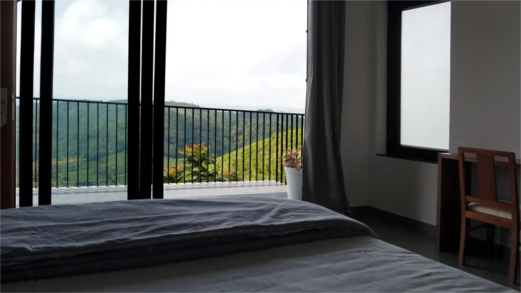 Kattadi-Kuttikanam-Homestay-Bedroom-1-C
