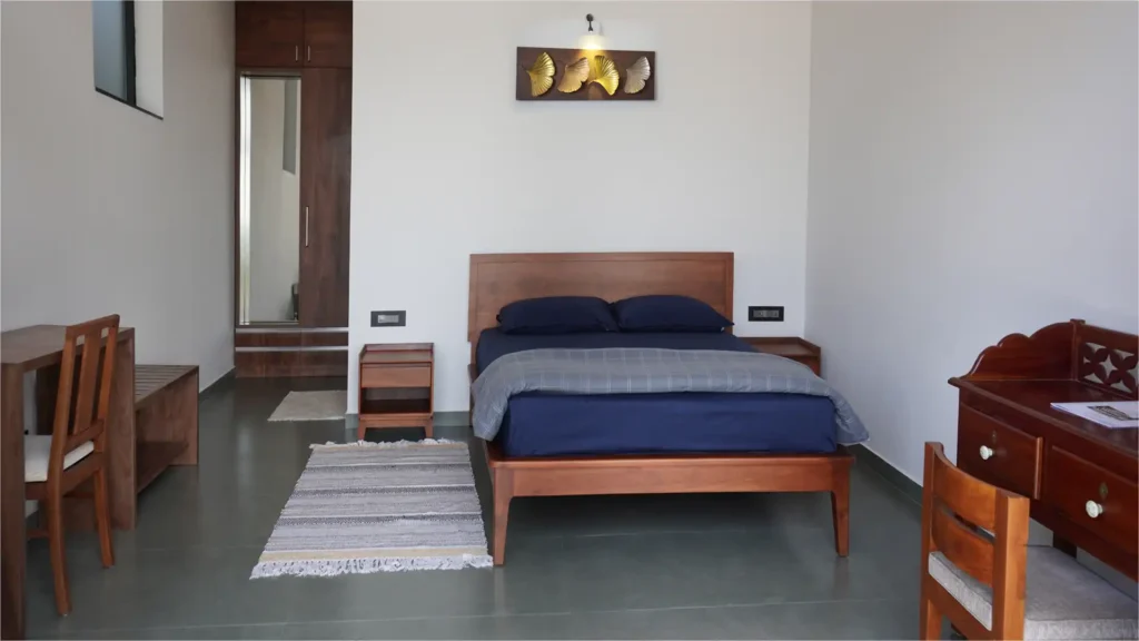 Kattadi-Kuttikanam-Homestay-Bedroom-3-A